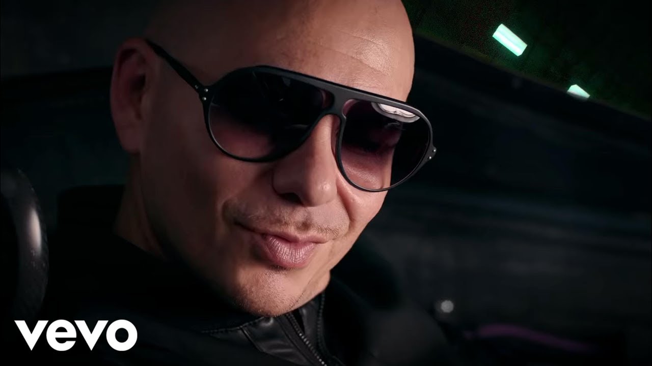 Nayer ft. Pitbull \u0026 Mohombi - Suave (Kiss Me) (Official Video)