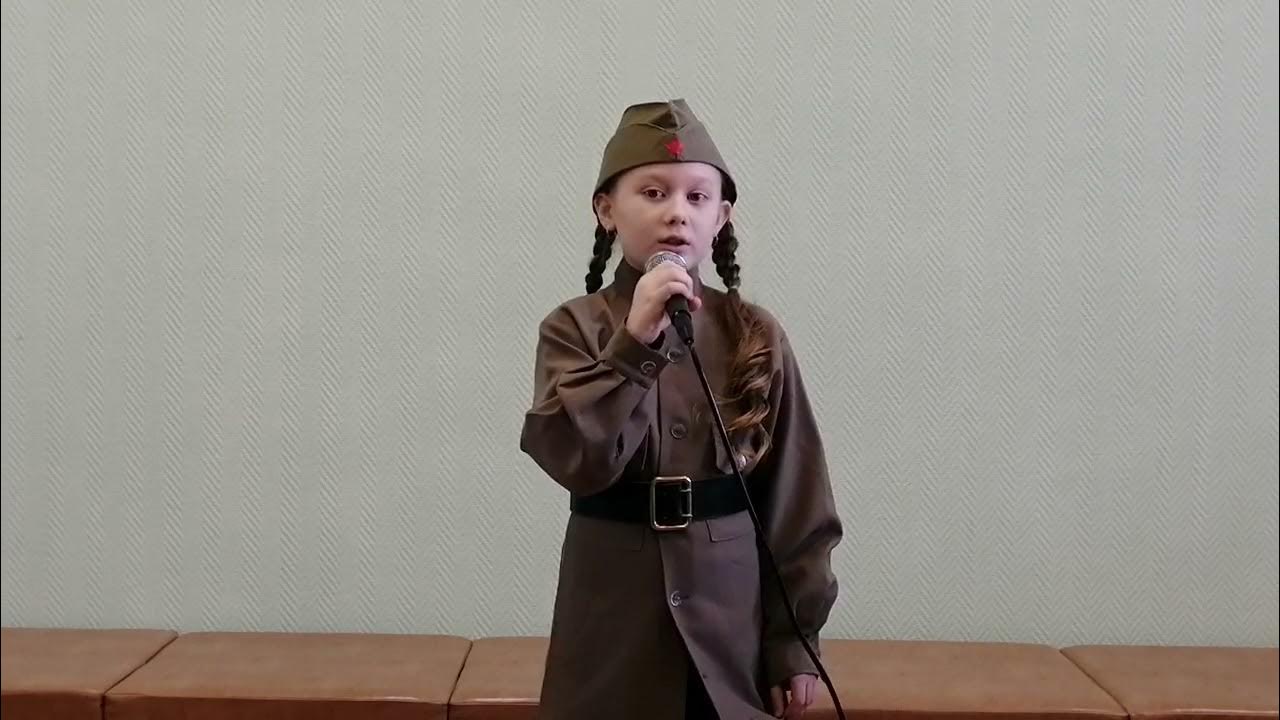Военные поют катюшу. День победы дети поют. Маленькие дети поют на концерте ко дню победы 9 мая. Видео к 9 мая дети поют песни. Встанем в исполнении детей.