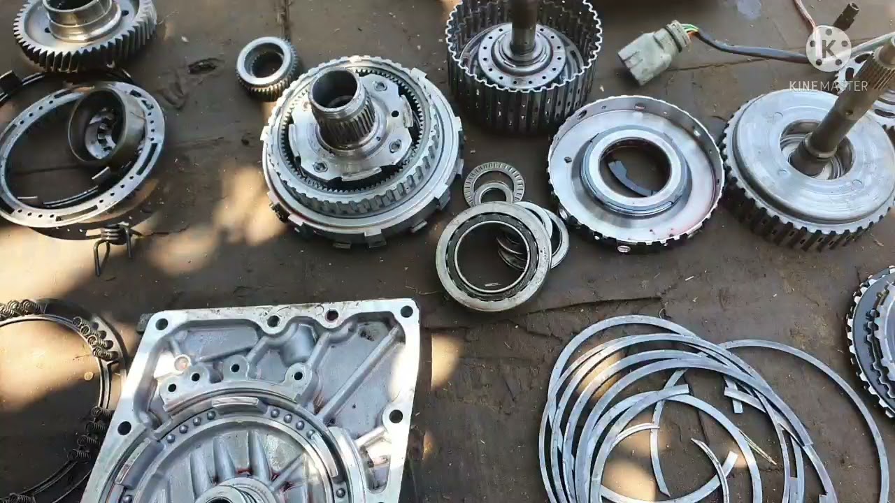 Auto ගියර් box එක  ඇතුලෙ මොනවාද තියෙන්නෙ කියලා අපි බලමු