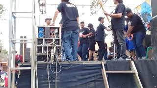 Download Lagu NEW AJT  LIVE LEMAHBANG SARIREJO LAMONGAN- BERRGOYANGG BARENG BIDUAN..!! MP3