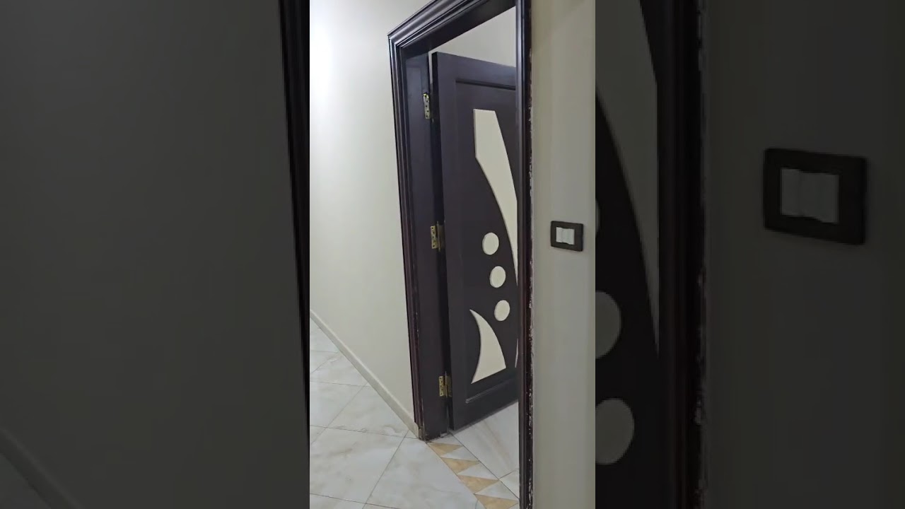 شقة ايجار فى الزقازيق جانبى طلبه عويضه فى القوميه 01001530676