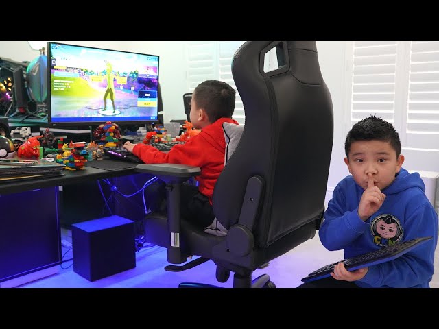I Pranked My Little Brother!!!!  CKN Gaming class=