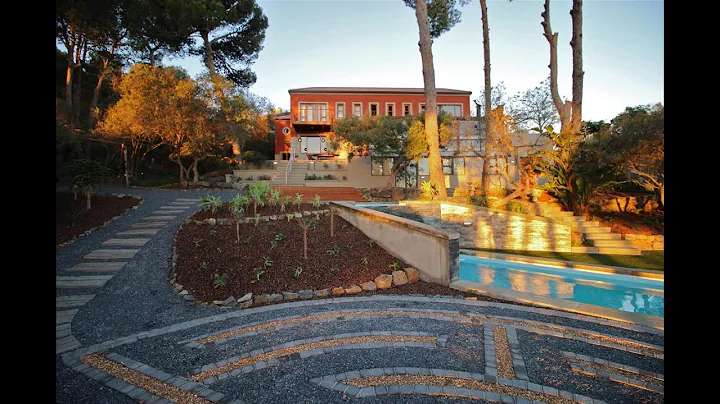6 bedroom house for sale in Plattekloof | Pam Gold...