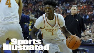 Texas Knocks Off No.16 TCU, Honors Teammate Diagnosed With Leukemia | SI Wire | Sports Illustrated