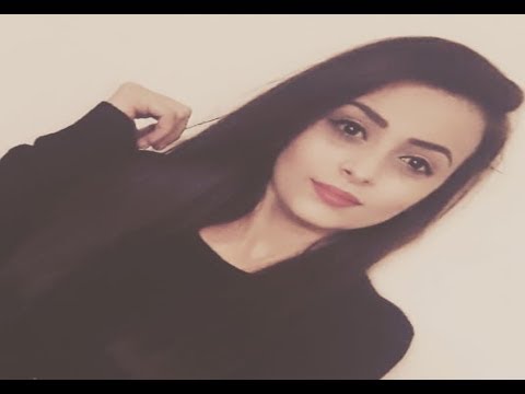 فتاة تغني بوجع لحبيبها لي خانها همسات لا مبالية 