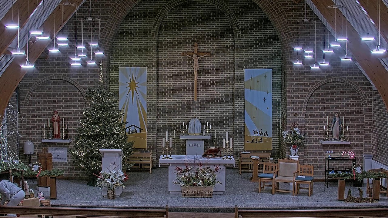 5.30PM VIGIL MASS FOR 2ND SUNDAY OF CHRISTMAS - St John Fisher Church, Shepperton