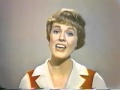 Julie Andrews Sings Auld Lang Syne