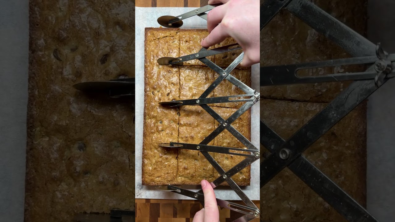 The 3 Keys to Chewy Blondies (recipe in description) #baking