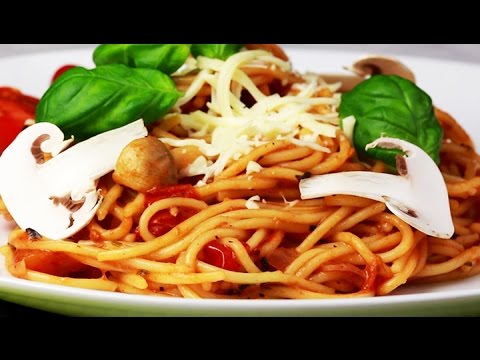 Video: Pasta Mit Tomaten Und Pilzen - Ein Schritt-für-Schritt-Rezept Mit Einem Foto