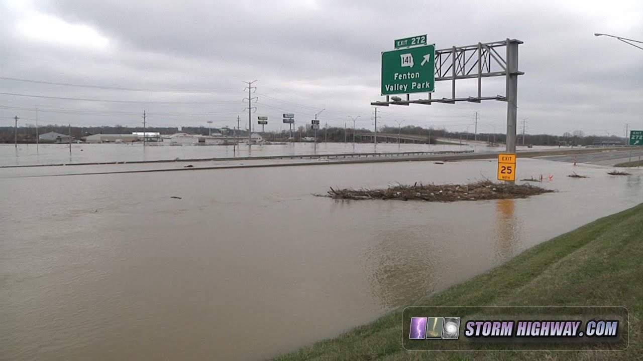 Interstate 44 flooded in St. Louis December 30, 2015 YouTube