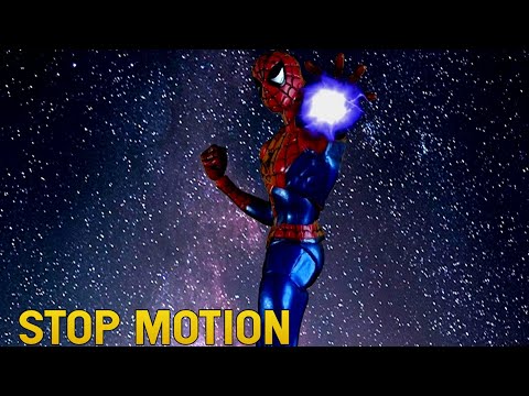 SPIDER-MAN vs TRACER | STOP MOTION FIGHT