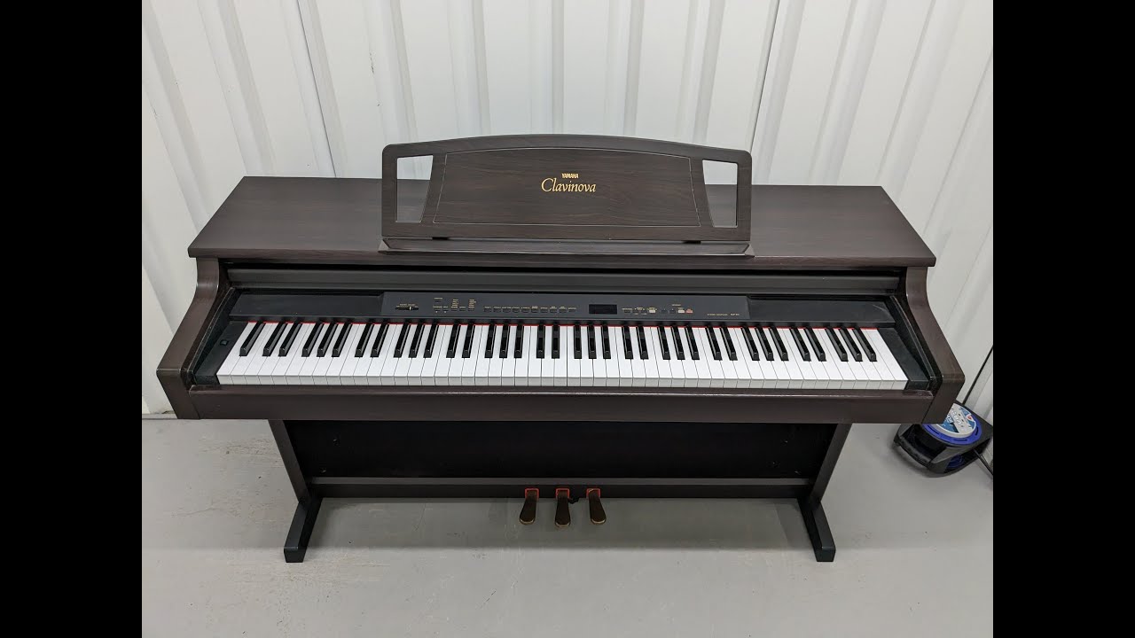 Yamaha Clavinova CLP-511 digital piano in dark rosewood finish