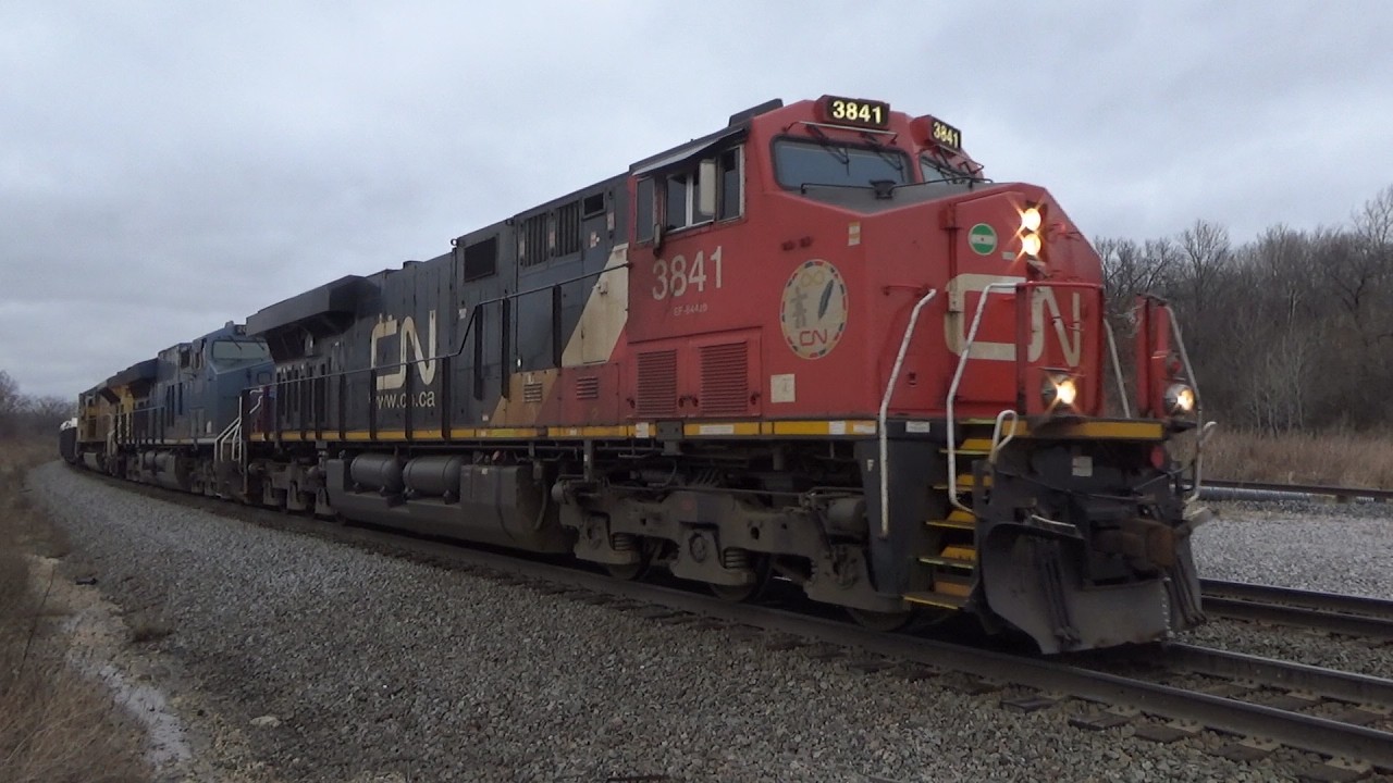 CN 3841 leads a Manifest Southbound just south of Fond du Lac, WI