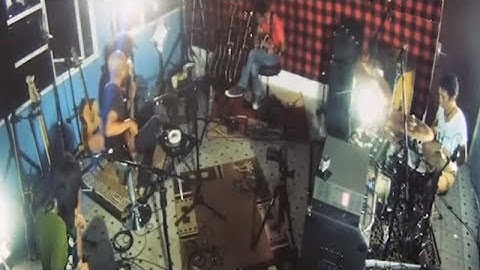 Slank - Sedekah (Official Music Video)