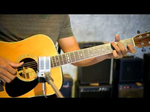 Cat's Eye's CE 300 - YouTube