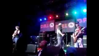 D.R.I. - Beneath The Wheel (Live Open The Road Fest 2013, São Paulo)