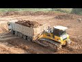 Amazing Machinery: Dump Trucks Getting Unstuck, Powerful SHANTUI Dozer DH17 C3 Pushing Dirt