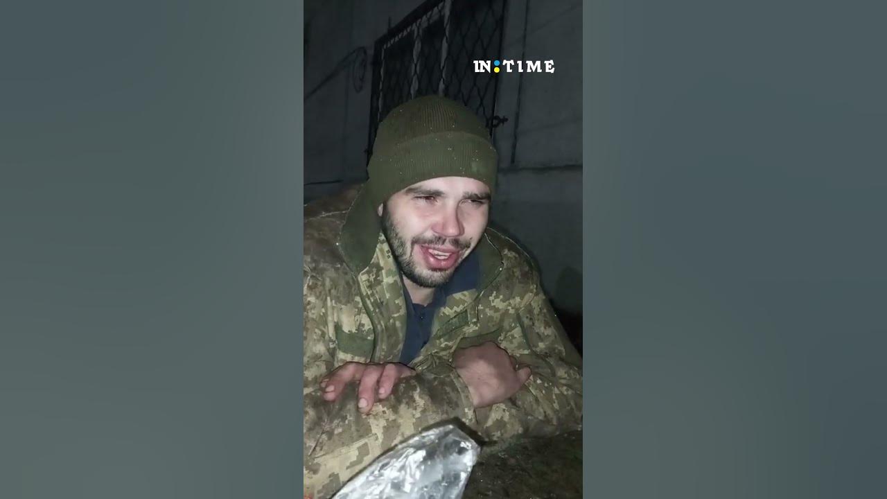 Воїн читає вірш Шевченка - Заповіт. A warrior reads Shevchenko's poem ...