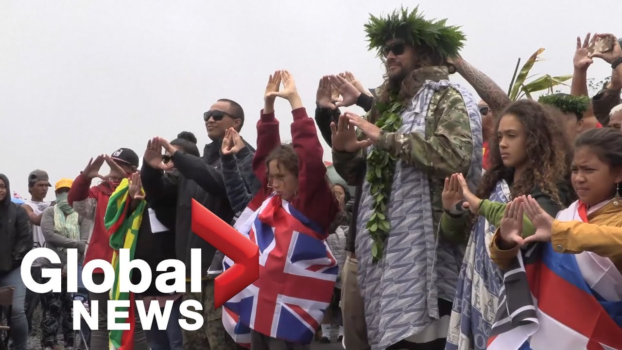 Jason Momoa participates in protest against controversial Hawaii