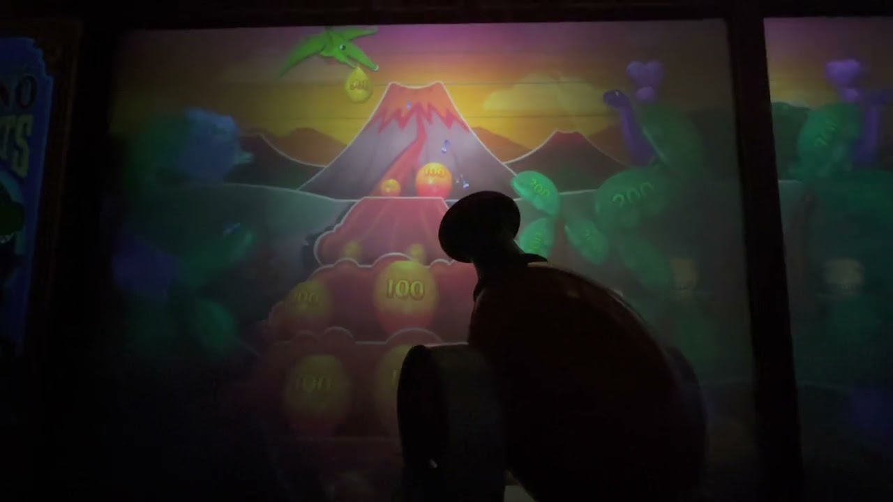 Disney’s California Adventure Midway Mania POV - I conquered the 3D!  #toystory #disney #dca