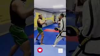 Mcgregor using is old stance again! (New footage)