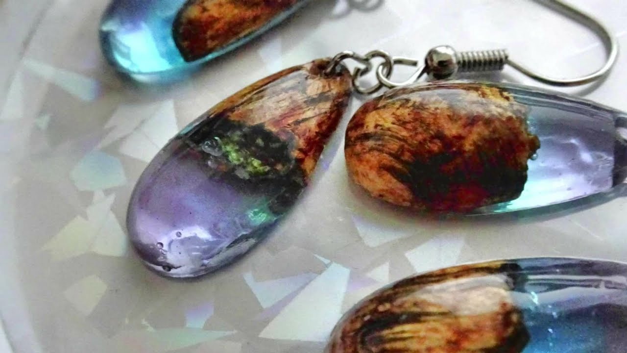 レジン・紙粘土】木目調のピアス🌳紙粘土をウッディにしてみました
