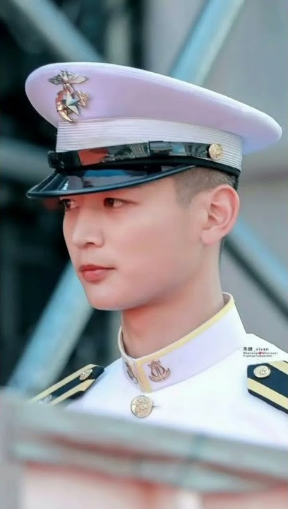 YOONA SNSD DAN MINHO SHINEE ADALAH 2 IDOL YANG DIANGGAP STANDAR KECANTIKAN KOREA SELATAN!!
