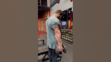 Flexão de Punho com Halteres