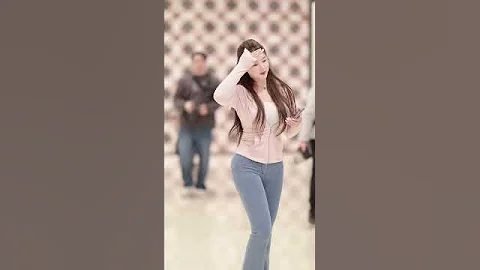 China Street Fashion | ep 162 #shorts #walking #chinafashion #tiktokchina