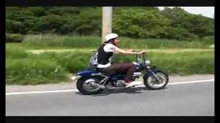 農道を走れば まるでアメリカ大陸ツーリング 最高の小さな相棒ホンダ マグナ50 ビークルズ バイク