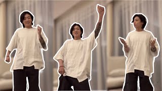 JUNGKOOK Dancing RUN BTS in Hotel with a TWIST!