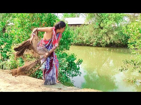 Cast Net Fishing | Village Woman Catching Fish With A Cast Net By Beautiful Nature(Part-87)