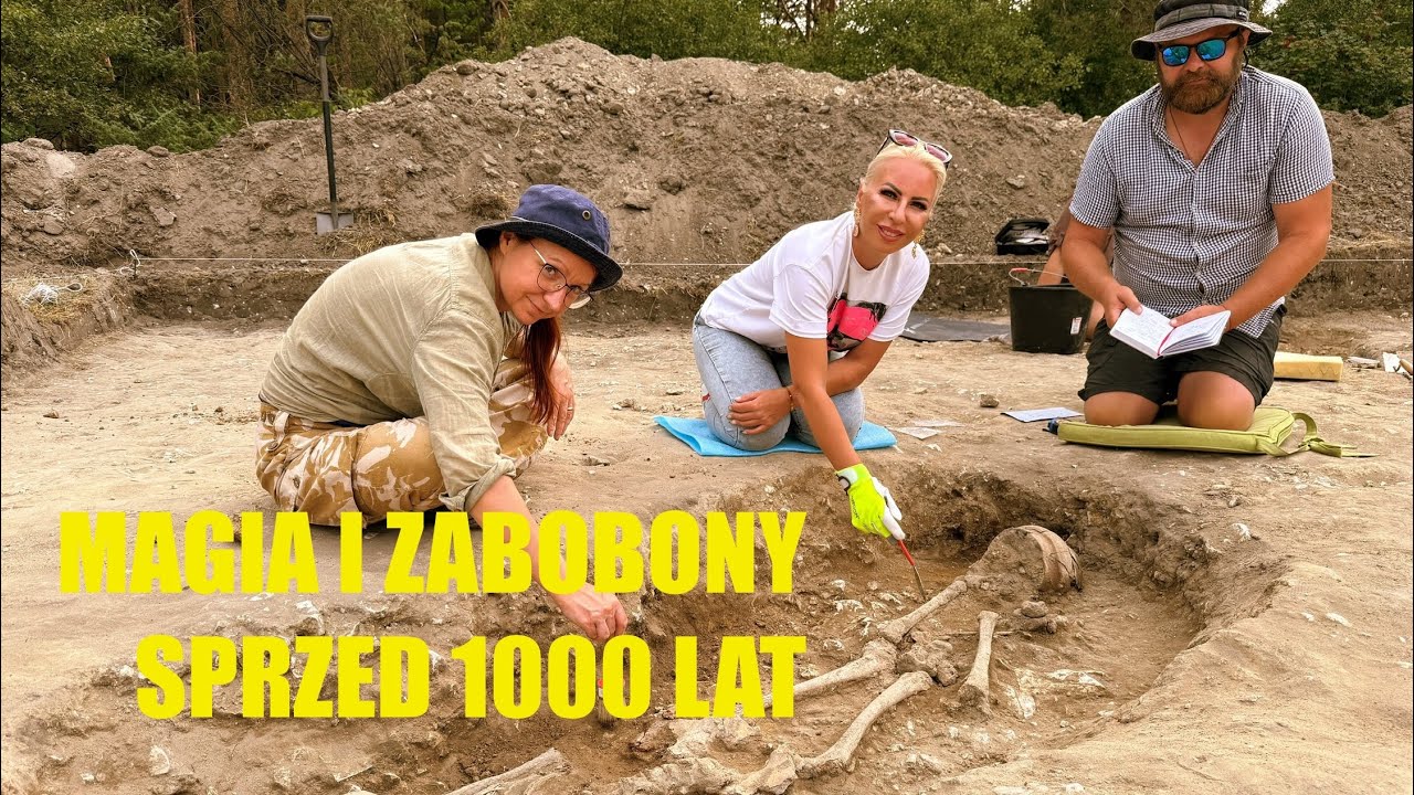 GRÓB Z TAJEMNICZYM GARNCEM. Wykopaliska - LELÓW 