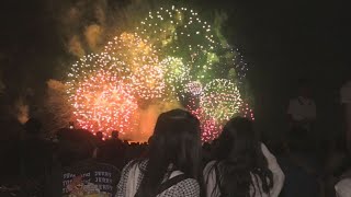 「めっちゃ久しぶり マジきれい…」 ４年ぶりの規模　夜空を焦がす5000発の花火に市民ら酔いしれる　「第70回津花火大会」 三重・津市