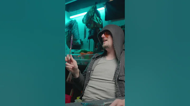 Balisong knives V.S. Karambit knives 🔪