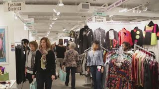 One of a Kind Holiday Show in River North ends Sunday