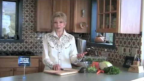 Anti-Aging Tip from Ellen Wood - An EASY Way to Cu...