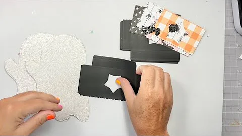 Halloween tag flip! Kscraft Ghost tag! Craft with me😳🙈🕷️