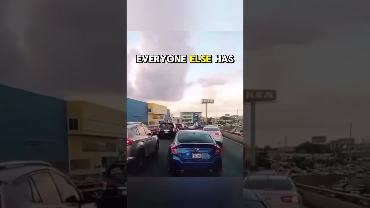 Entitled Driver Refuses To Move For Ambulance 