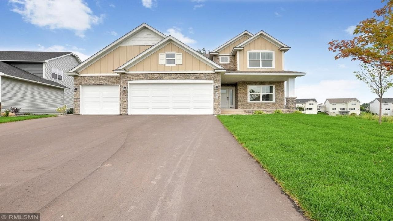 12406 Alder Street NW, Coon Rapids, MN Presented by Christy Fellerman.