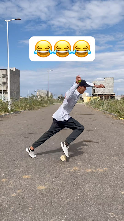 فاش كيتفرجو ولاد خويا 😂