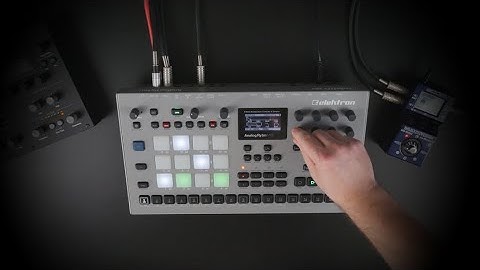 Hypnotic Dawless Techno = Elektron Analog Rytm MK2 + Zoom MS-100BT