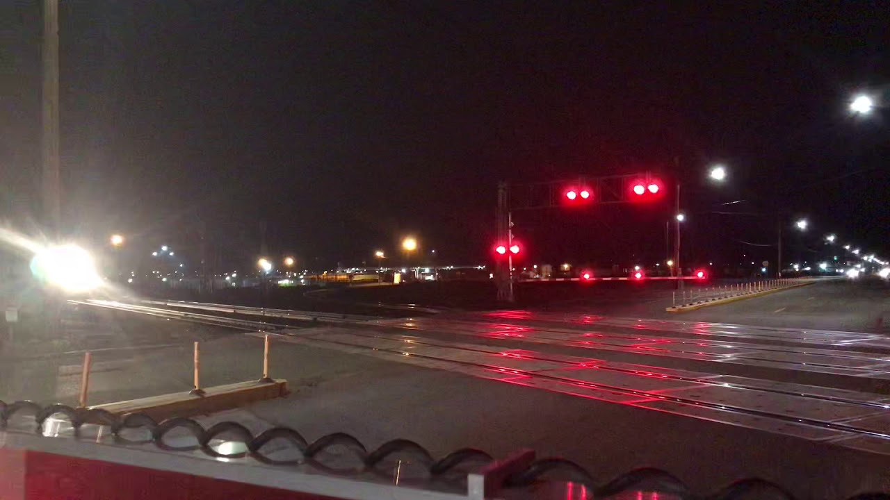 camera iphone 8 plus apk Westbound BNSF Grainer with CN SD75I 2 of 2. Pasco WA 1-28-19