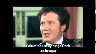 Calum sings Dark Lochnagar chords