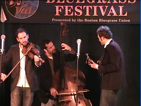 Chris Thile and How to Grow a Band From the Ground  - Raining﻿ at Sunset