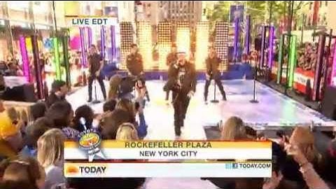 NKOTBSB - The Right Stuff and Larger Than Life (live in Today Show)