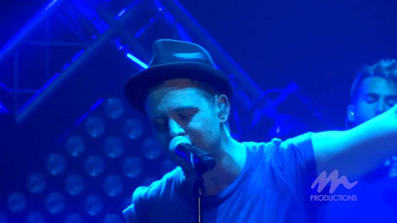 OneRepublic - Marching on (Live in Manila)