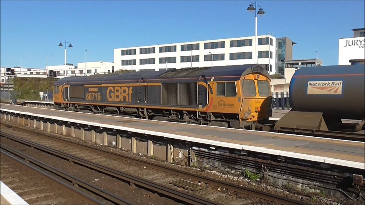 66719 + 66735 RHTT at Brighton - YouTube