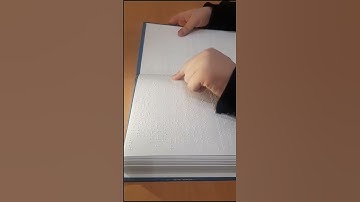 انظر سبحان الله يتلو القران الكريم وهوا كفيف  قرآن بصوت يريح القلب ❤️🌷