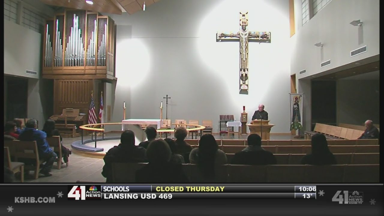 Vigil held for missing teen - YouTube